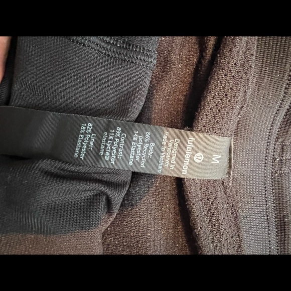 Lululemon Mens Shorts - Picture 3 of 3